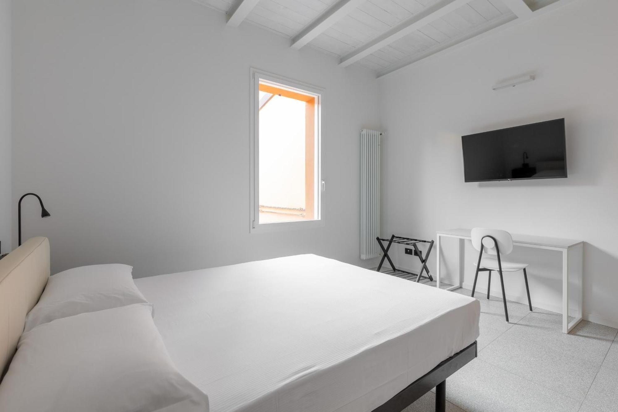 Capo Di Lucca White Apartments By Wonderful Italy Bologna Exterior photo